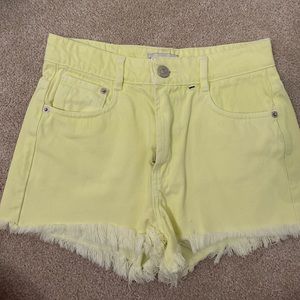 Zara yellow denim shorts size 2
